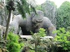 Kong and Dinosaur Park